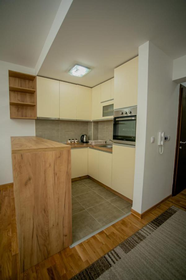 Dream Garden Apartments ซลาตีบอร์ ภายนอก รูปภาพ