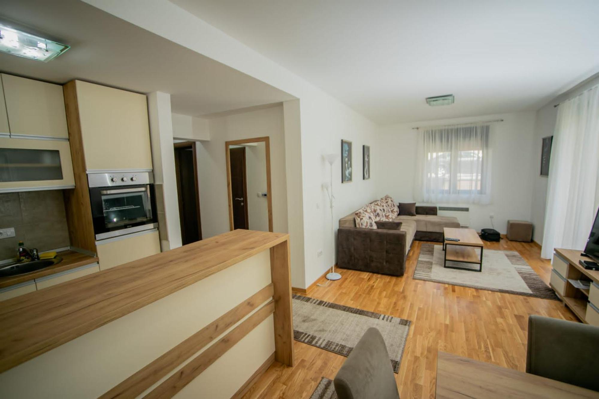 Dream Garden Apartments ซลาตีบอร์ ภายนอก รูปภาพ